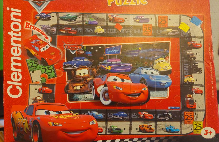 CARS divovske podne puzzle