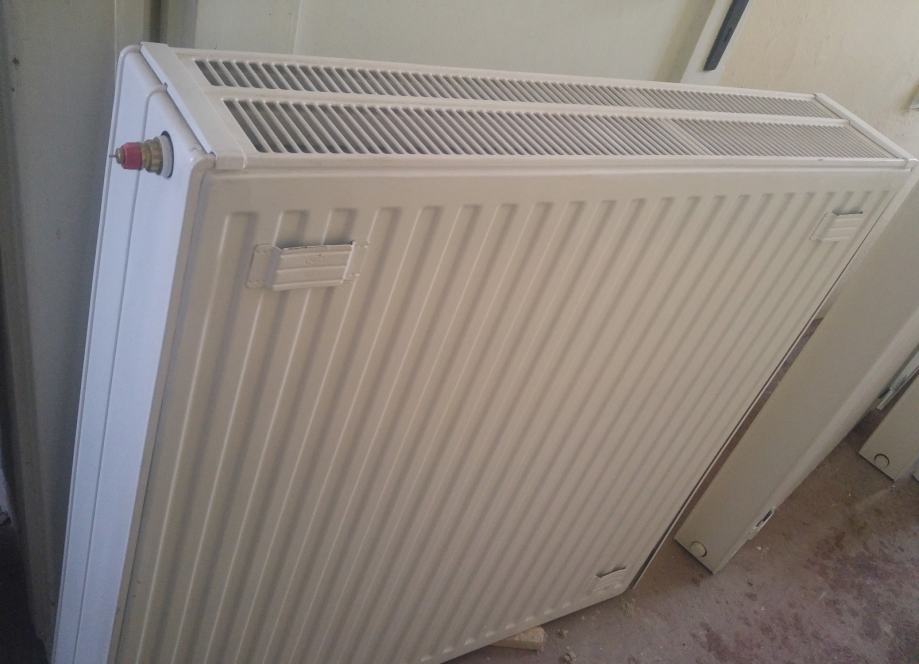 Radijatori čelični Ventilski 900x900mm 2 komada POVOLJNO!!!