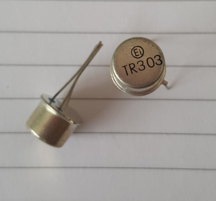 TR303 tiristor