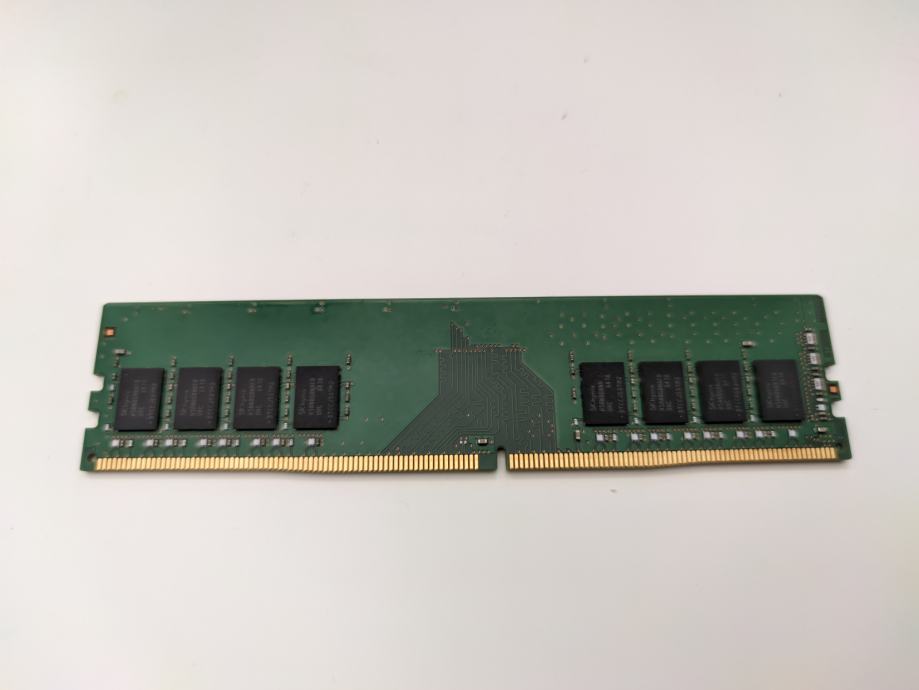 1x8Gb DDR4 SK Hynix 2400T RAM