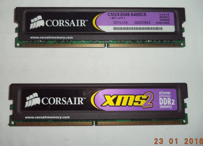 4GB (2 x 2GB) DDR2 800 Mhz PC2-6400 RAM CL5 Corsair XMS2 memorija