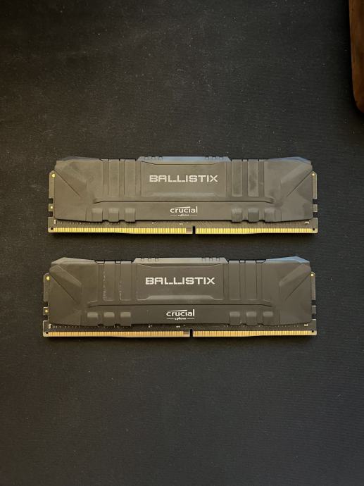 DDR4 RAM - Crucial Ballistix Black 16GB Kit (2x8) 3600MT/s CL16