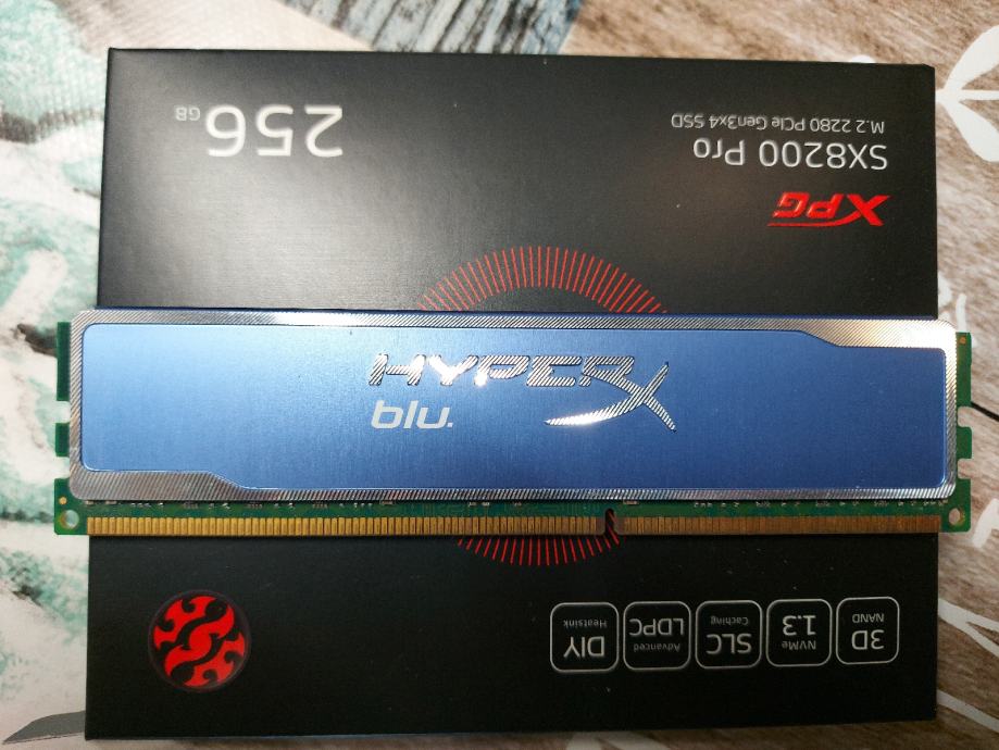 Memorija kingston hyperx blu DDR3 8gb 1600Mhz