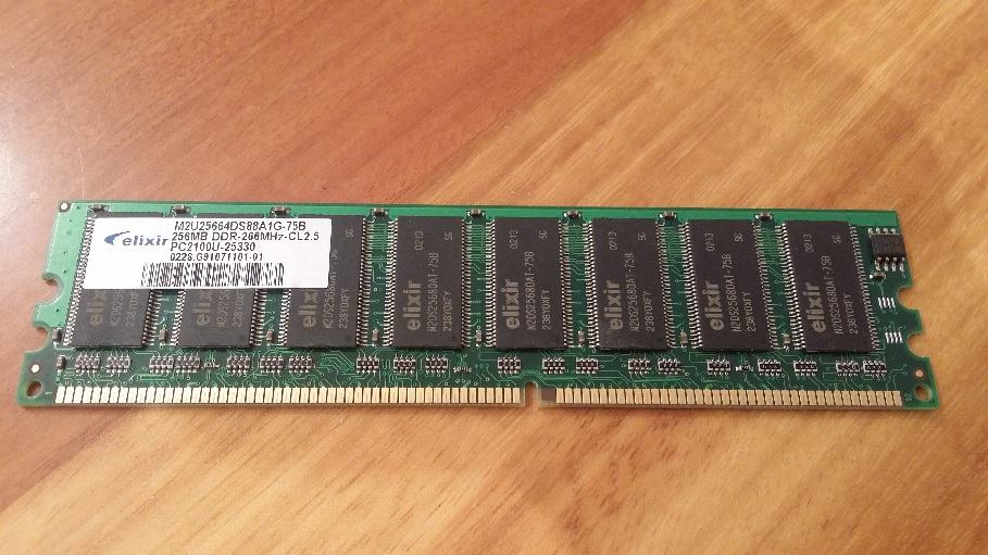 RAM Elixir 256 MB DDR 266 MHZ CL2.5 PC2100U