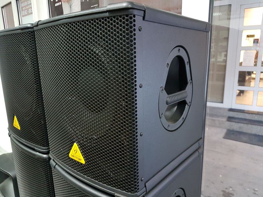 Behringer Eurolive B1200D-PRO aktivni subwoofer