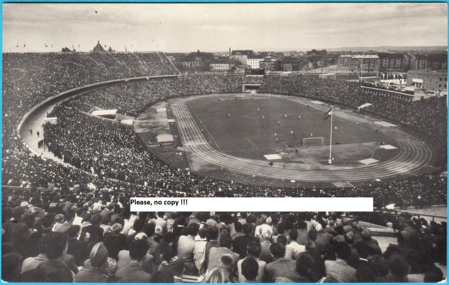 NEP STADION BUDIMPEŠTA stara Mađarska razglednica * nogometni stadion