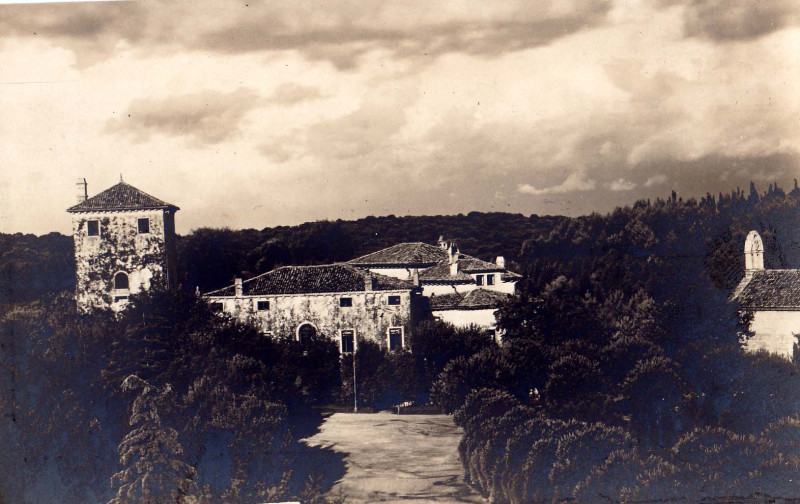 POLA PULA OTOK BRIONI  ALTES KASTELL FOTOGRAFIJA -GUTSDIREKTION BRIONI