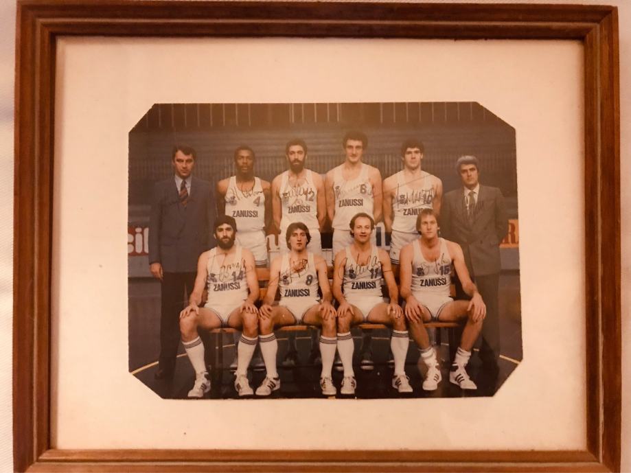 Real Madrid Basketball - fotografija potpisana iz 1984..