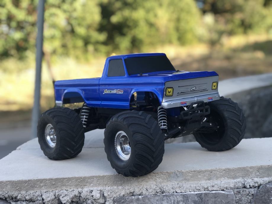 Traxxas hotsell bigfoot 2wd