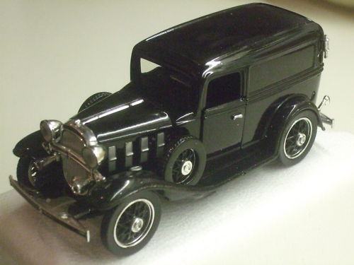 Diecast metal 1932 Chevy Sedan Delivery - 1/32 !!!