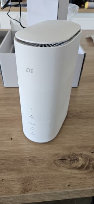 ZTE MC801A 5G LTE router modem wifi