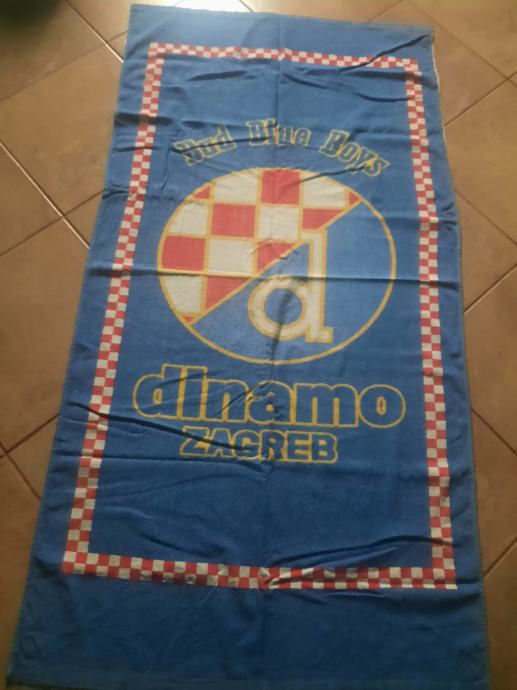 prodajem ručnik dinamo zagreb