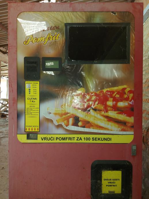 Samoposluzni aparat za pomfrit