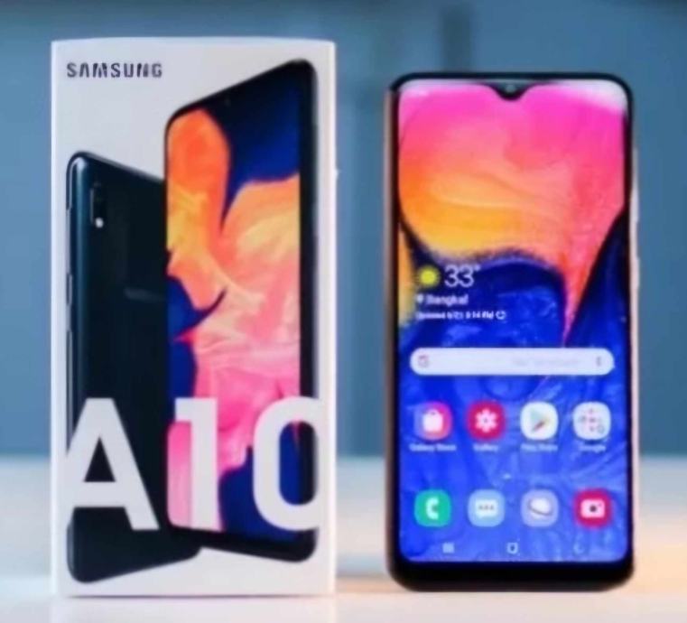 SAMSUNG Galaxy A10