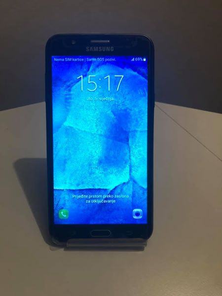 galaxy j7 2015