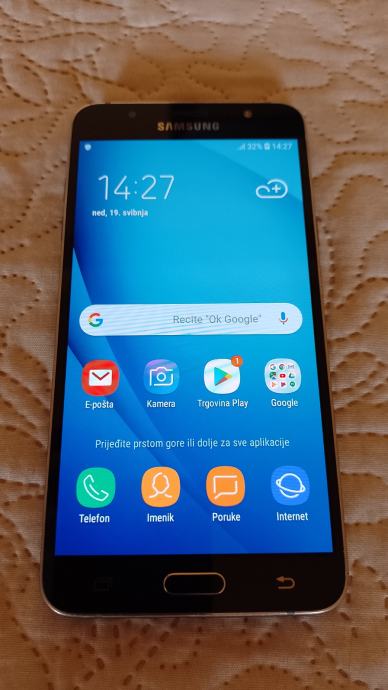 Samsung galaxy J7