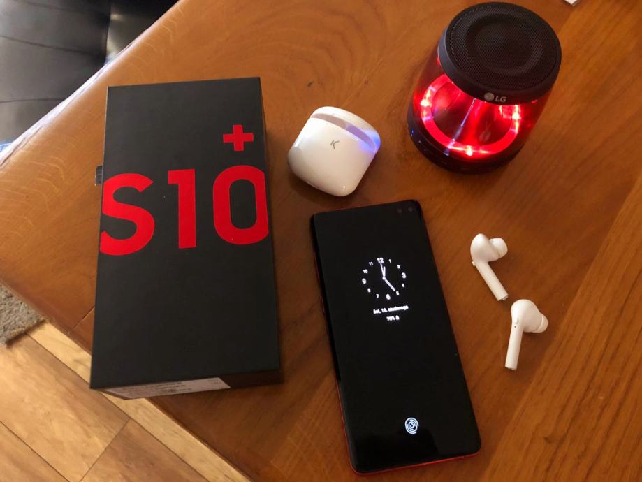 Samsung Galaxy S10+ RED 128GB bezicne slusalice i zvucnik u cijeni