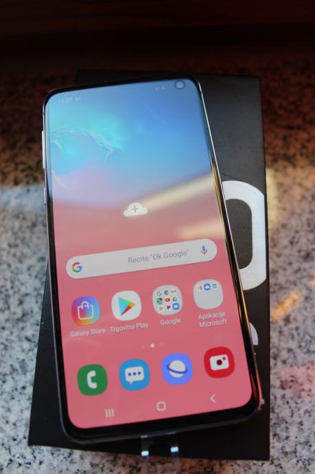 Смартфон samsung galaxy s10e 6 128gb обзор