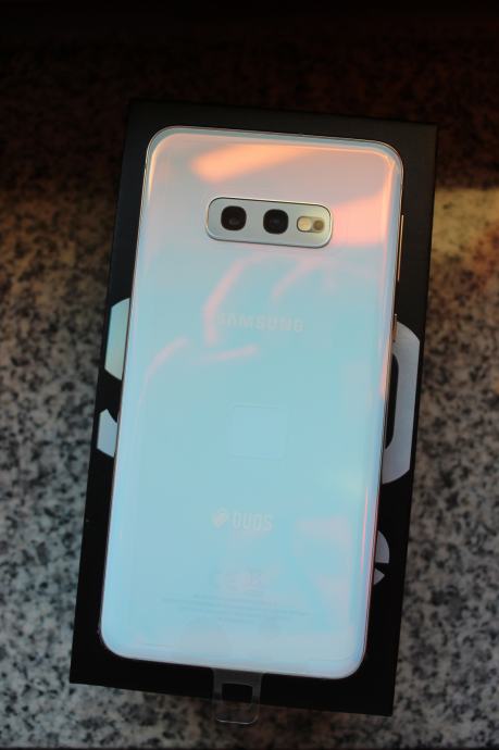 samsung galaxy s10e 6