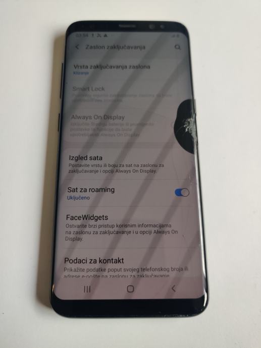 Samsung Galaxy S8,4 GB RAM, bez punjača ,za dijelove,tač ne radi