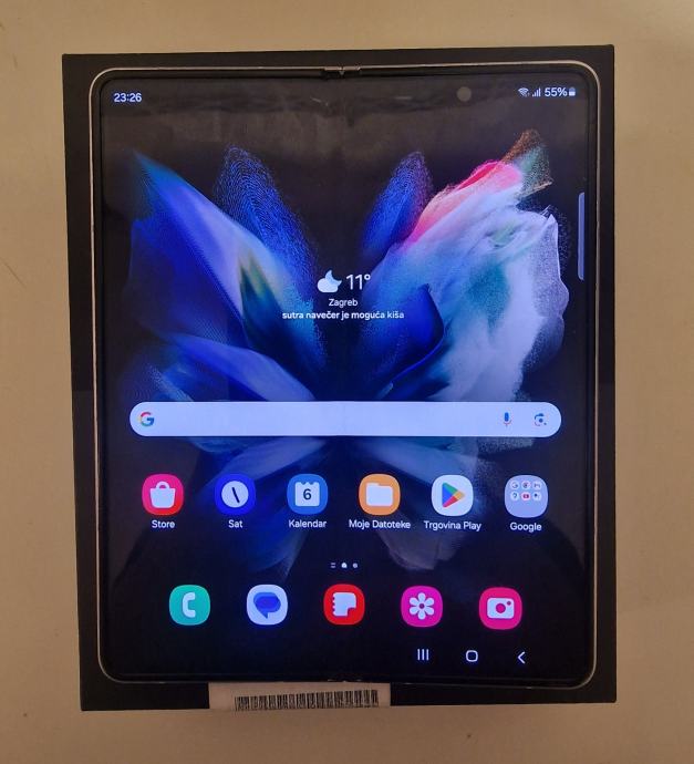 Samsung Galaxy Z Fold 3