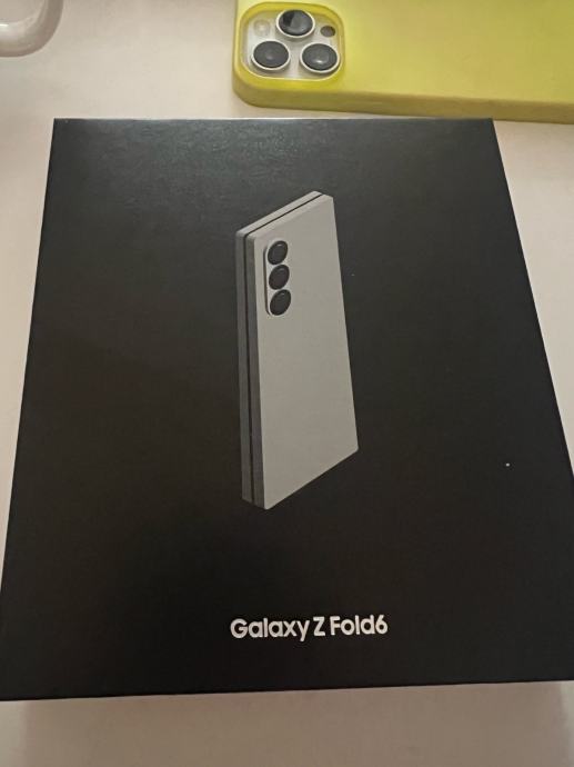 Samsung galaxy z fold 6