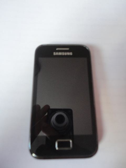 samsung galaxy s7500