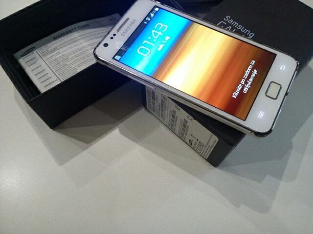 Samsung galaxy s2 gt-I9100 16gb