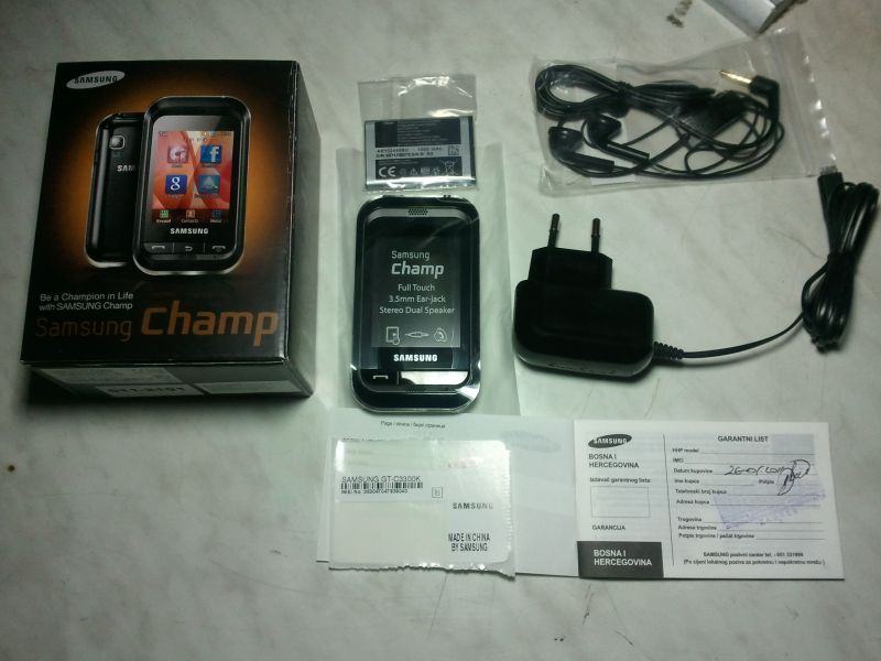 Samsung GT-c3300K CHAMP