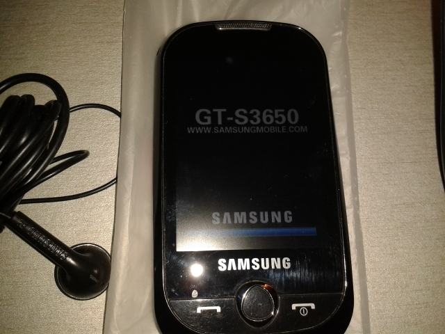 samsung GT-S3650 Corby