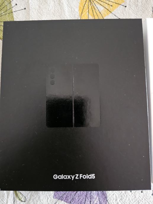 Samsung Z Fold5,512gb