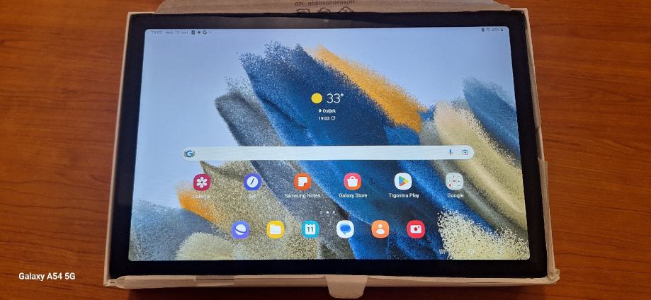 SAMSUNG GALAXY TAB A8