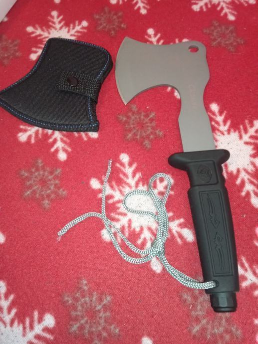 Outdoor Axe Cavra CK