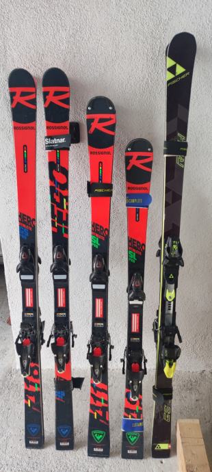 SKIJE ROSSIGNOL HERO, FISCHER RC4