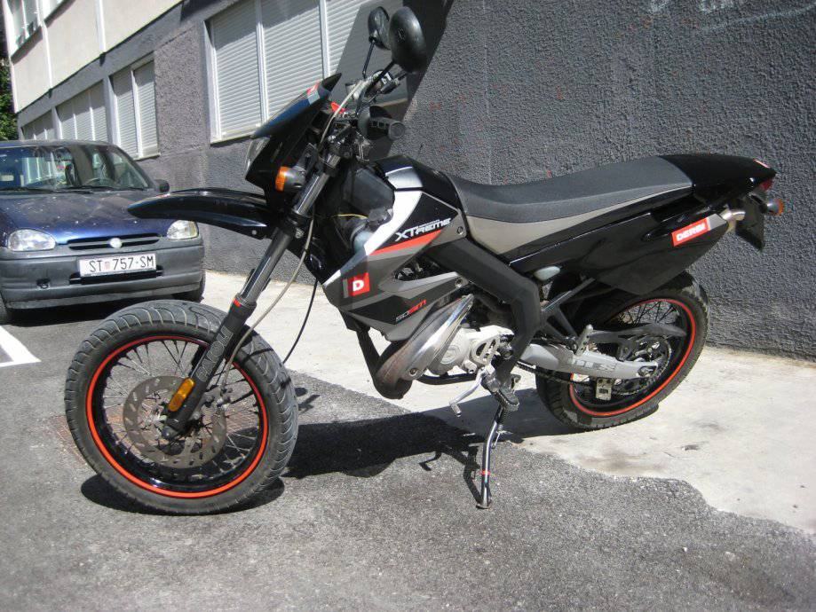 Derbi Senda Xtreme SM50 49 cm3, 2006 god.