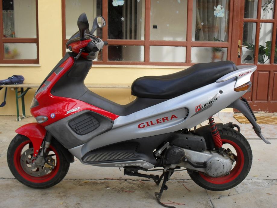 Gilera 50 SP 50 cm3, 2004 god.