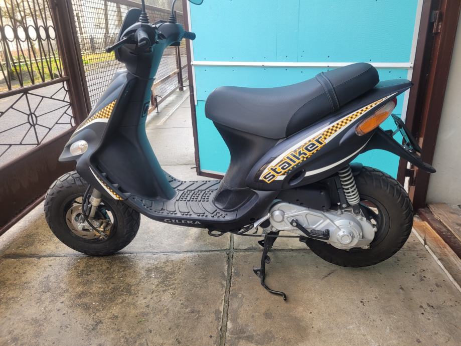 Gilera Stralker 50, mat crna Demon 49 cm3, 2008 god.