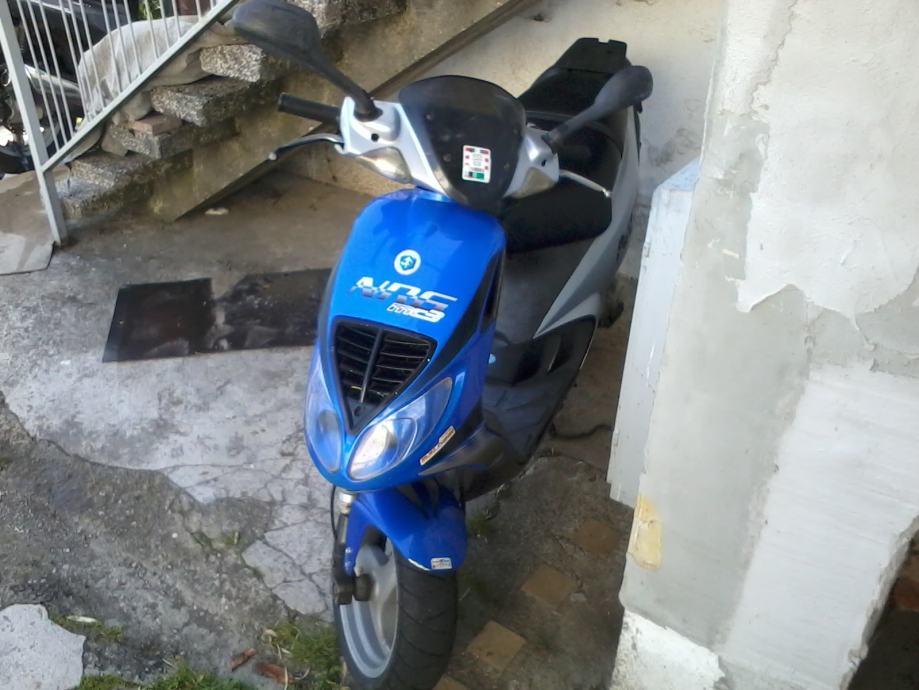 Piaggio NRG MC3 DD 49 cm3, 2004 god.