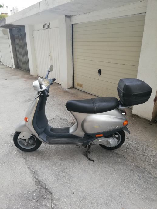 Piaggio Vespa ET2 50 2t 49 Cm3, 2000 God.