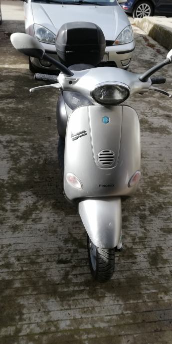 Piaggio Vespa Et2 50ccm reg 10.2019, 2000 god.