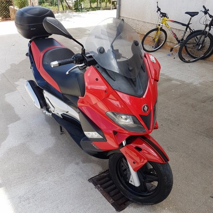 GILERA NEXUS 250 SP ie 250 cm3, 2006 god.