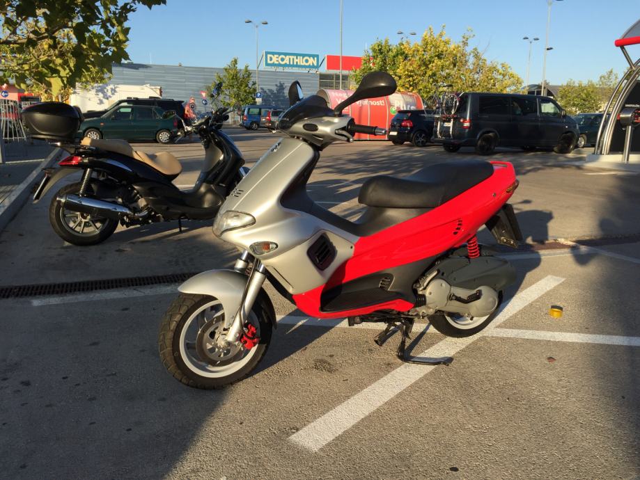 Gilera Runner 180 sp, 2002 god.