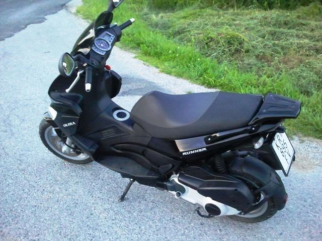 Gilera Runner ST 125, 2008 god.