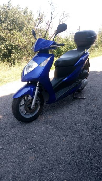 Honda Dylan 150 cm3, 2004 god.