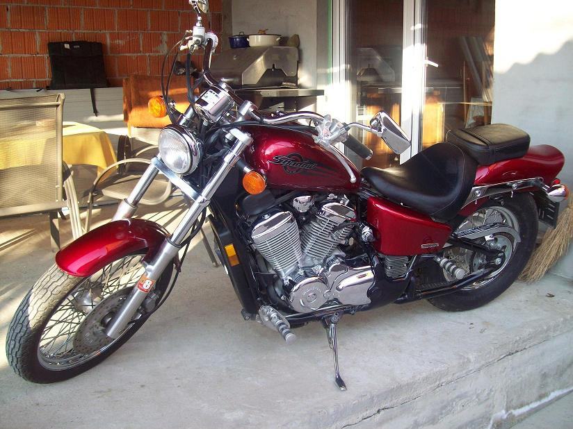 NOVO!!!Honda Shadow 600 cm3!, 2006 god.