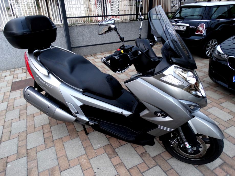 Kymco MYROAD 700i ABS 2012. 43kw/59ks. Samo 9900km. ODLIČAN, ZAMJENA, 2012 god.