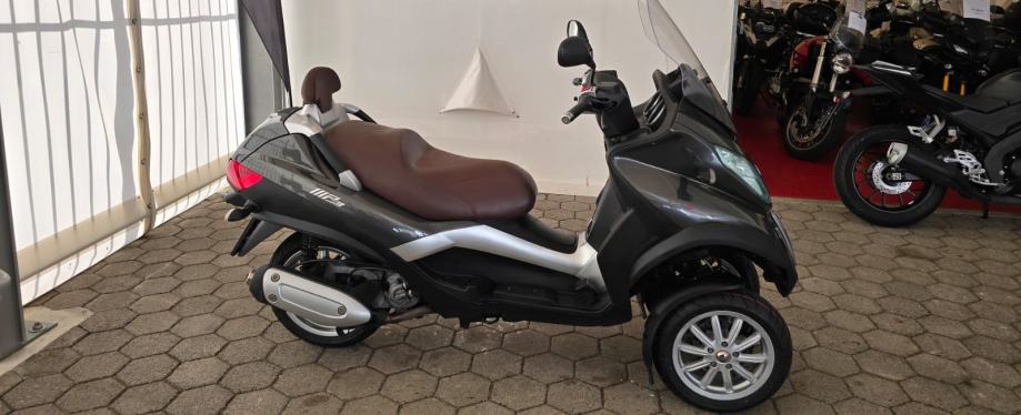 Piaggio MP3 300 LT, 2014 god.