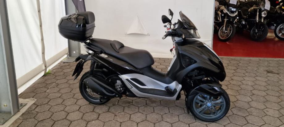 Piaggio MP3 300 LT YOURBAN, B KATEGORIJA, 2011 god.