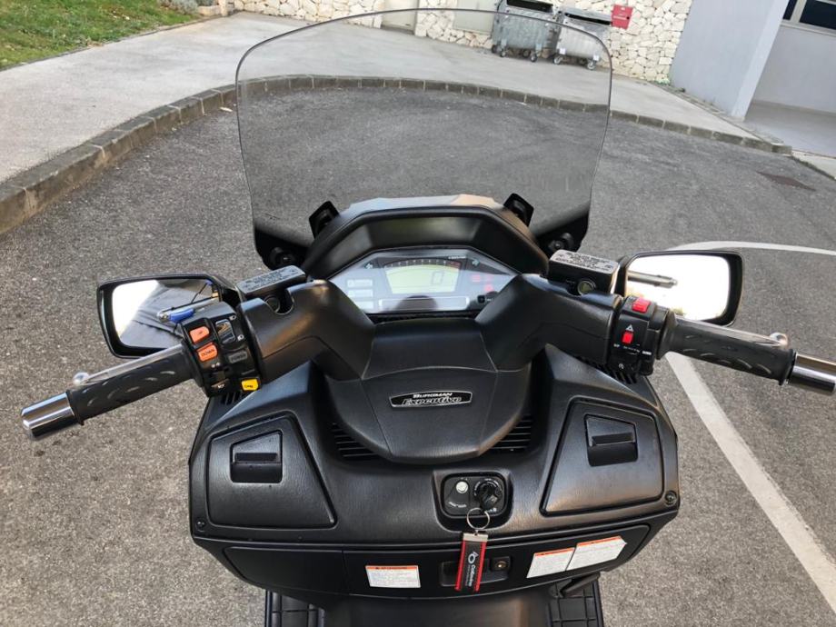 Suzuki Burgman AN 650 Executive ABS (kartice 60 rata ...