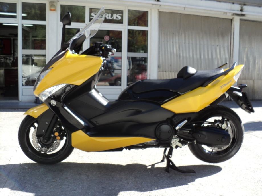 Yamaha TMax 500 500 cm3, 2009 god.